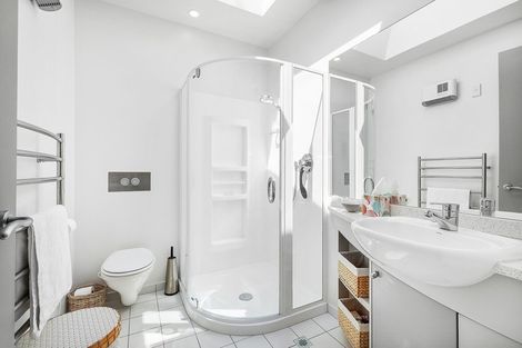 Photo of property in 363u2 Karaka Bay Road, Karaka Bays, Wellington, 6022