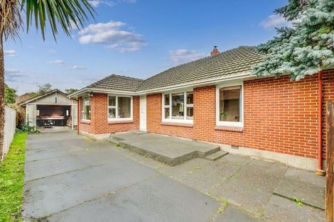 Photo of property in 25 Greenhurst Street, Sockburn, Christchurch, 8042