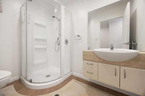Photo of property in 1f/11 London Street, Hamilton Central, Hamilton, 3204