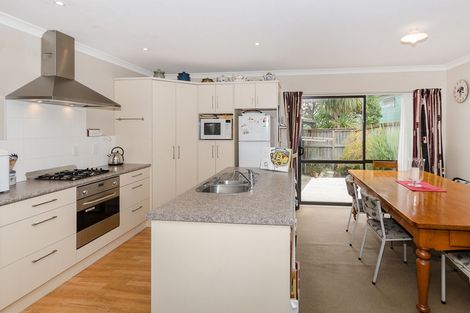 Photo of property in 28a Saint Johns Avenue, Tuakau, 2121