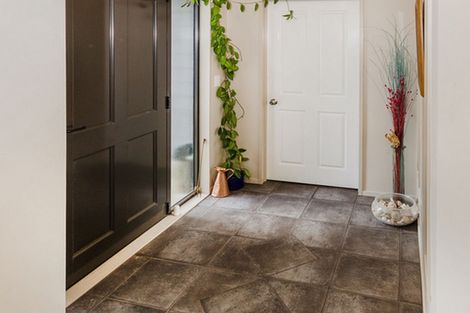 Photo of property in 28a Saint Johns Avenue, Tuakau, 2121