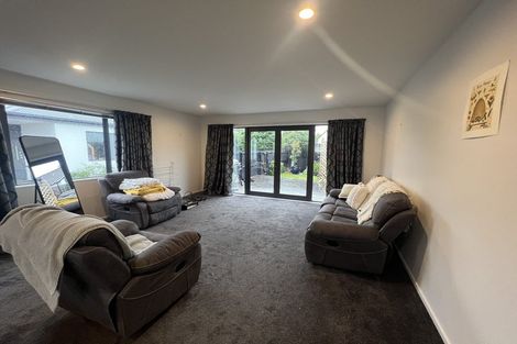 Photo of property in 1/4 Tintagel Lane, Burwood, Christchurch, 8083