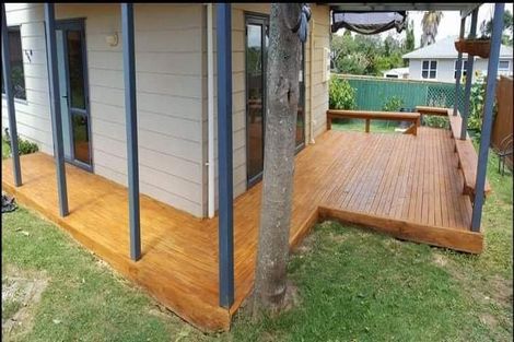 Photo of property in 274 Rangatira Road, Beach Haven, Auckland, 0626