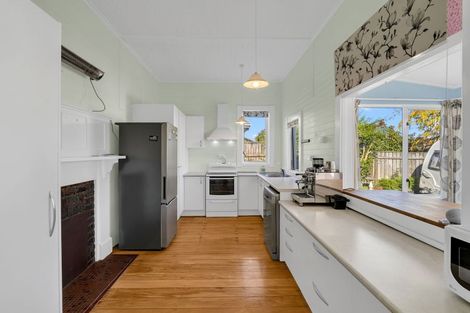 Photo of property in 35 College Street, College Estate, Whanganui, 4500
