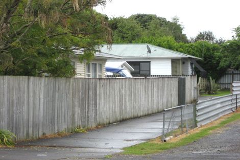Photo of property in 431a Great South Road, Opaheke, Papakura, 2113