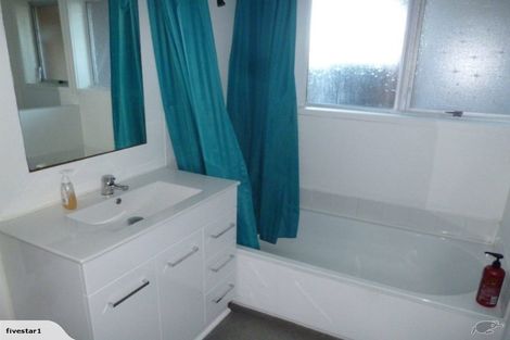 Photo of property in 5/40 Latham Avenue, Pakuranga, Auckland, 2010