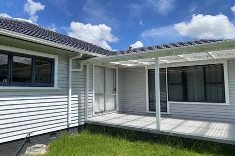 Photo of property in 61 Taikata Road, Te Atatu Peninsula, Auckland, 0610