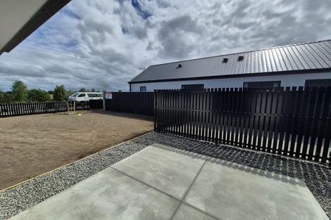 Photo of property in 6 Privet Way, Rolleston, 7614