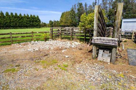 Photo of property in 550 Mountain Road, Lepperton, New Plymouth, 4373