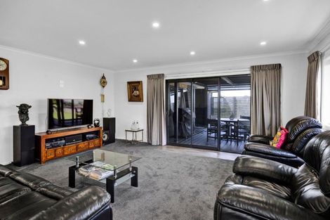 Photo of property in 4 Bianca Crescent, Stratford, 4332