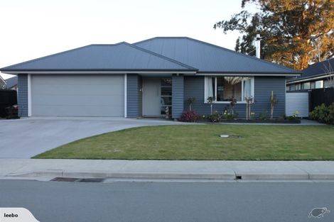 Photo of property in 4 Franklin Drive, Rangiora, 7400