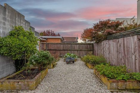 Photo of property in 22 Bennett Street, St Albans, Christchurch, 8052