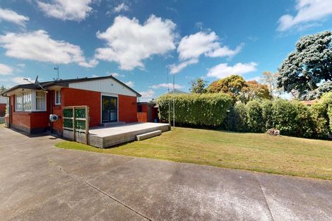 Photo of property in 41 Ellesmere Crescent, Highbury, Palmerston North, 4412