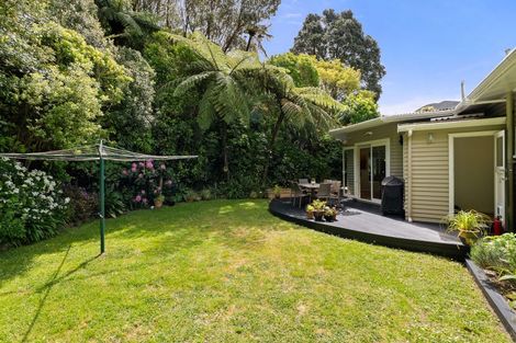 Photo of property in 59 Spencer Street, Crofton Downs, Wellington, 6035