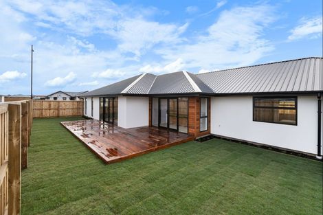 Photo of property in 100 Ed Hillary Drive, Rolleston, 7615