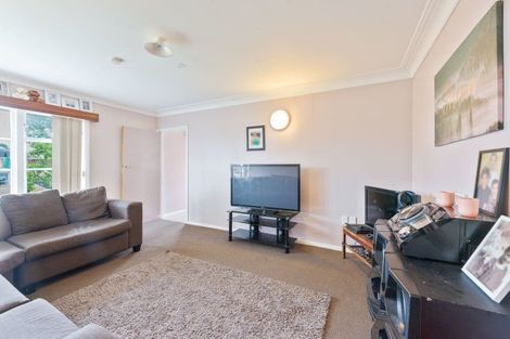 Photo of property in 28 Ellen St, 28 Ellen Street, Manurewa East, Auckland, 2102