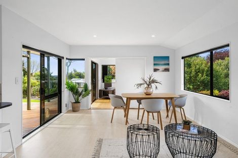 Photo of property in 14 Wade Place, Welcome Bay, Tauranga, 3175