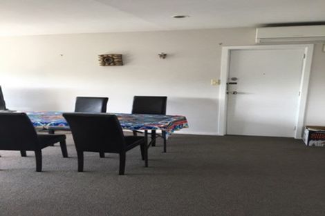 Photo of property in 4/107 Holly Road, St Albans, Christchurch, 8014