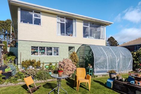 Photo of property in 33 Selwyn Street, South Hill, Oamaru, 9400