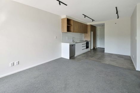 Photo of property in 2/63 Tiketike Way, Brooklyn, Wellington, 6021