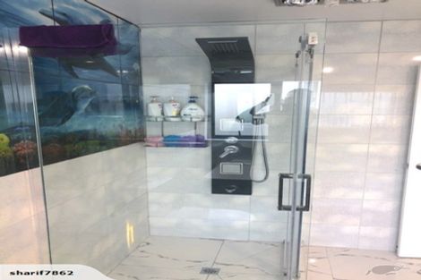 Photo of property in 14 San Casello Rise, Henderson, Auckland, 0612