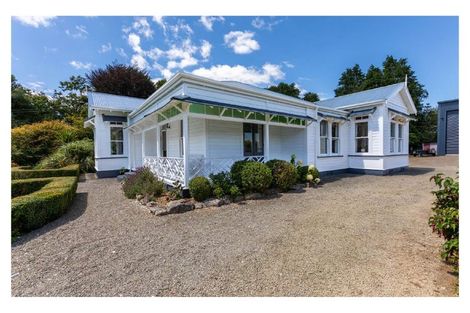 Photo of property in 54 Alfredton Road, Eketahuna, 4900