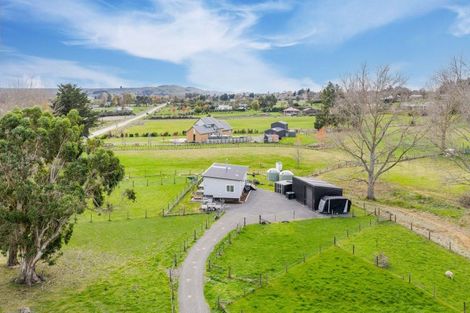 Photo of property in 417 Racecourse Road, Waipukurau, 4282