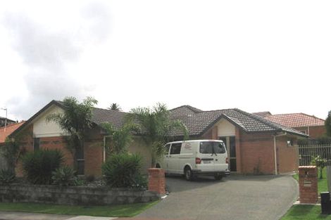 Photo of property in 4 San Antonio Way, Henderson, Auckland, 0612