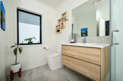 Photo of property in 5 Soo Yong Place, Glenview, Hamilton, 3206