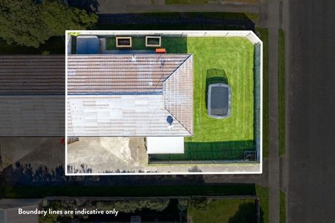 Photo of property in 8 Leslie Place, Deanwell, Hamilton, 3206