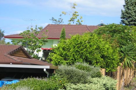 Photo of property in 2/27 Palliser Lane, Browns Bay, Auckland, 0630