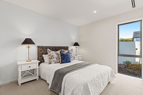 Photo of property in 78 Weston Road, St Albans, Christchurch, 8052