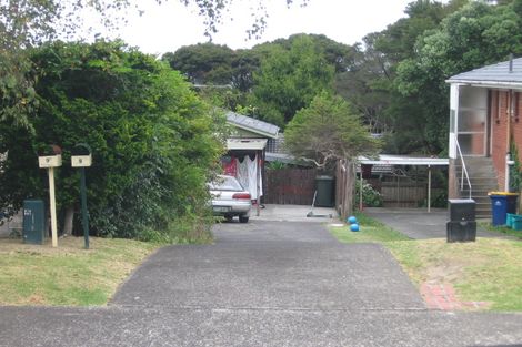 Photo of property in 2/9 Brunton Place, Glenfield, Auckland, 0629