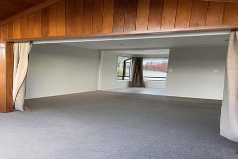 Photo of property in 14 Hepper Street, New Lynn, Auckland, 0600