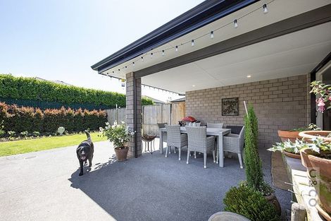 Photo of property in 17 Pitoitoi Drive, Riverhead, 0820