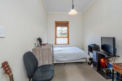 Photo of property in 8 Hereford Street, Levin, 5510