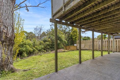 Photo of property in 27 Woodglen Road, Glen Eden, Auckland, 0602
