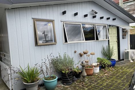 Photo of property in 35 Esplanade, Te Kuiti, 3910