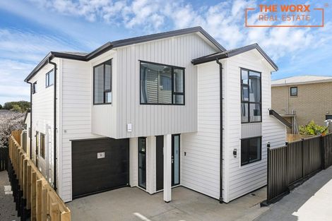 Photo of property in 26a Russell Road, Manurewa, Auckland, 2102