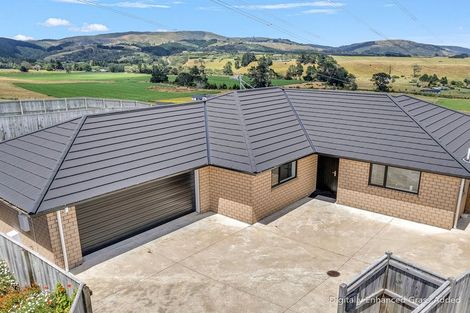 Photo of property in 36 Varsity Heights, Fitzherbert, Palmerston North, 4410