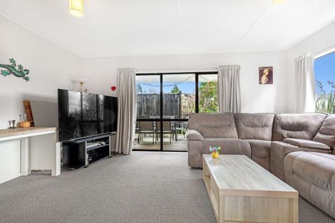 Photo of property in 35b Aquarius Drive, Kawaha Point, Rotorua, 3010