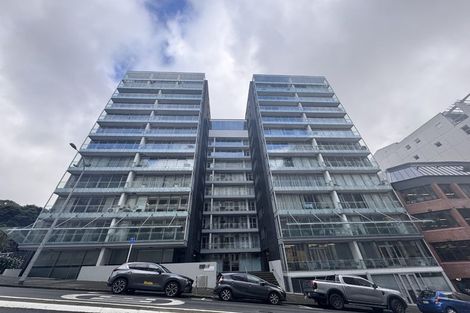 Photo of property in Montreaux Apartments, 9c/164 The Terrace, Wellington Central, Wellington, 6011