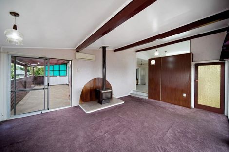 Photo of property in 26 Ewbank Place, Manurewa, Auckland, 2102