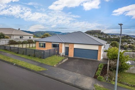 Photo of property in 47 Staithes Drive North, Whitby, Porirua, 5024