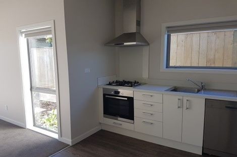 Photo of property in 32u1 Dr Taylor Terrace, Johnsonville, Wellington, 6037