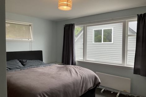 Photo of property in 5 Faris Crescent, Wainuiomata, Lower Hutt, 5014