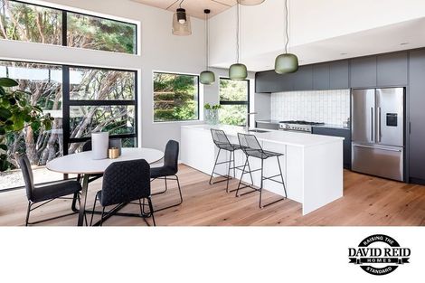 Photo of property in 4 Kanuka Close, Waikanae, 5036