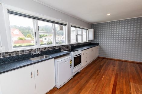 Photo of property in 11 Eldon Grove, Taita, Lower Hutt, 5019