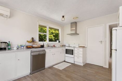 Photo of property in 18 Selwyn Street, Somerfield, Christchurch, 8024