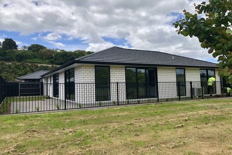Photo of property in 70 Pakanga Grove, Pyes Pa, Tauranga, 3112